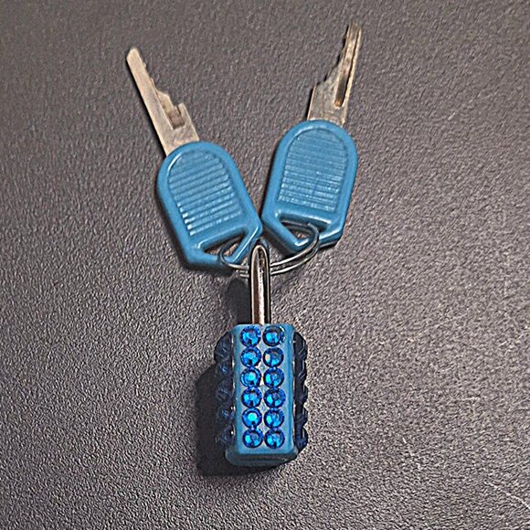 Small Bedazzled Locks with Keys, Bling Padlock - Picture 14 of 14